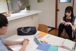 妹のパンチラ誘惑！可愛い妹の極上の痴女責めで射精を体感